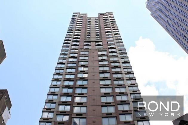 Foto del edificio - 35 W 33rd St