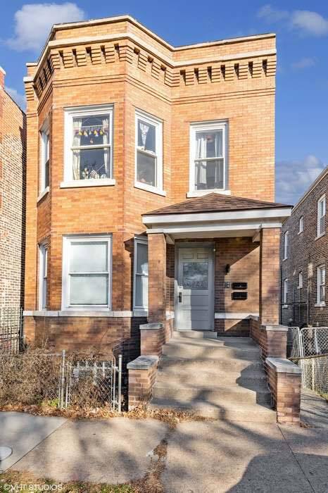 Primary Photo - 3027 S Bonfield St