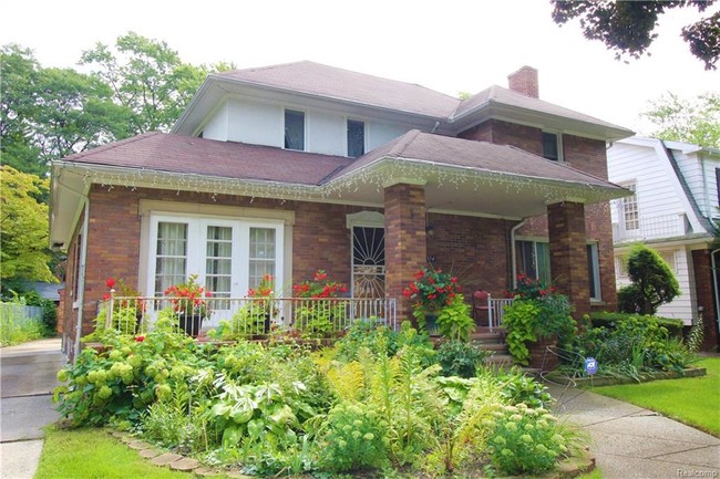 Building Photo - 14554 Grandmont Ave