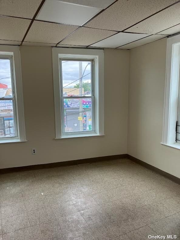 Foto del edificio - 98-42 212th St