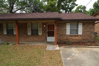 Building Photo - 907 N 77th Ave