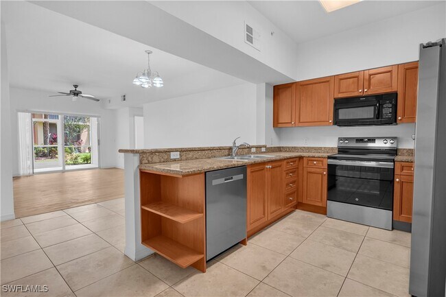 Foto del edificio - 20321 Estero Gardens Cir