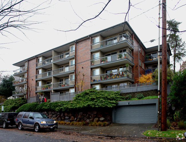 Foto del edificio - Midtown Condominiums 