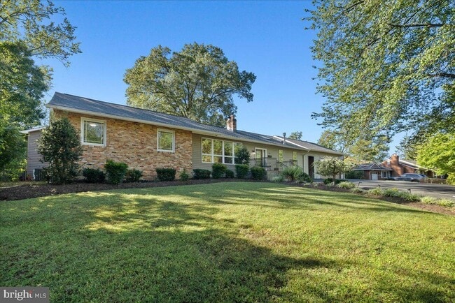 Building Photo - 1217 Morningside Ln