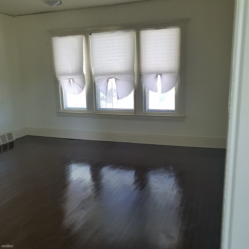 Building Photo - 2 br, 1 bath Flat - 4715 Baldwin St Unit #2