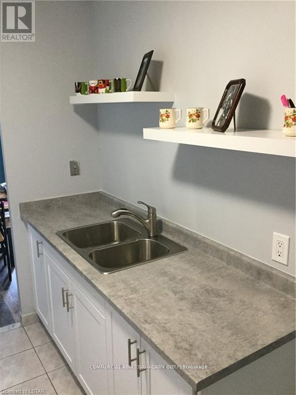 Photo du bâtiment - 1103 Jalna Blvd