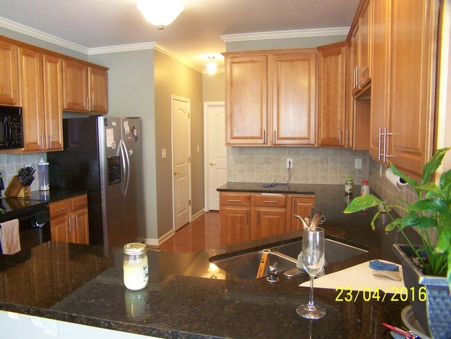 Foto del edificio - 16402 Trace Blvd N