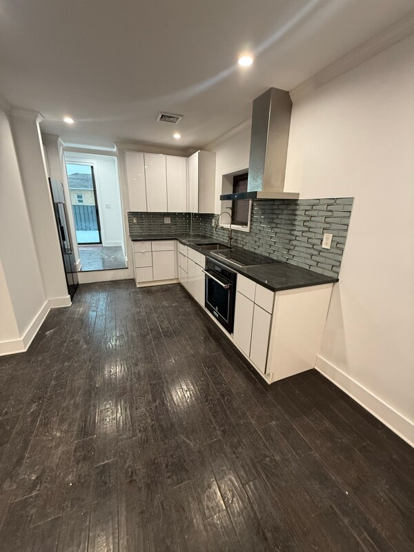 Foto del edificio - 47-14 Ditmars Blvd