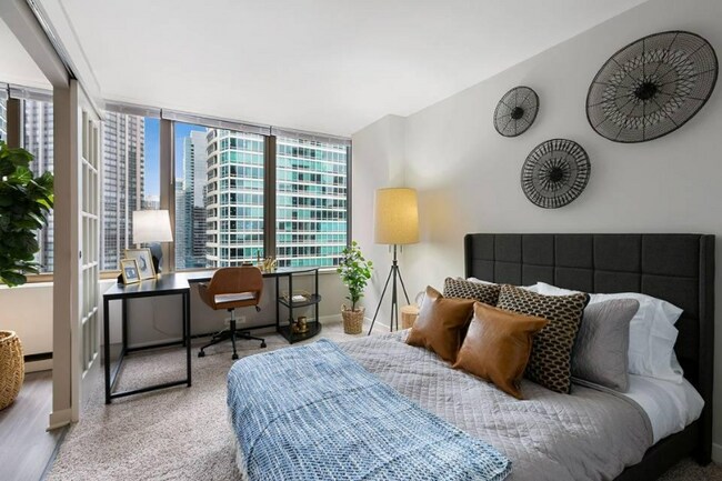 Foto del edificio - 331 E Ontario St