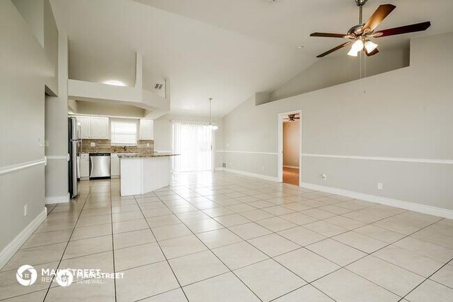 Building Photo - 2129 N W 16TH PL, CAPE CORAL, FL 33993