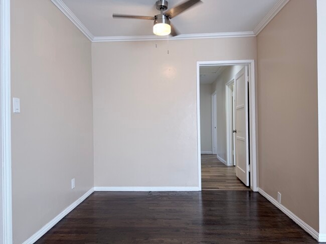 Building Photo - 3082 Thurin Ave