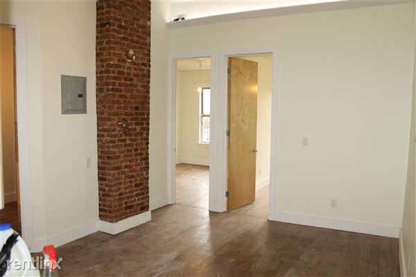 Primary Photo - 2 br, 1 bath Apartment - 946 41st St