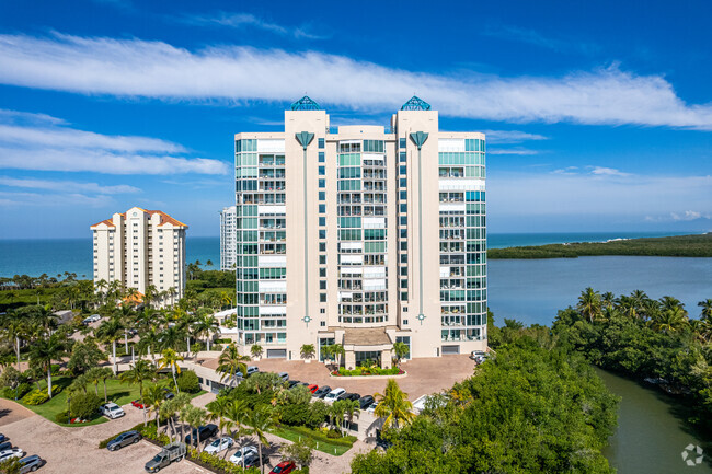 Building Photo - Baypointe At Naples Cay