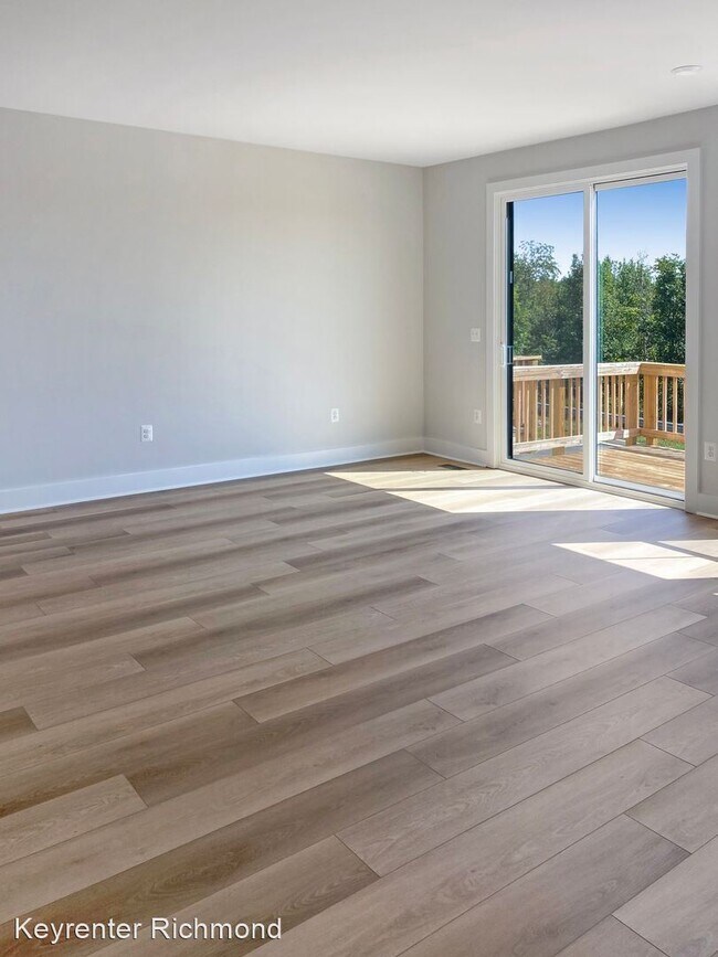 Foto del edificio - 4 br, 3.5 bath House - 509 Munson Woods Walk