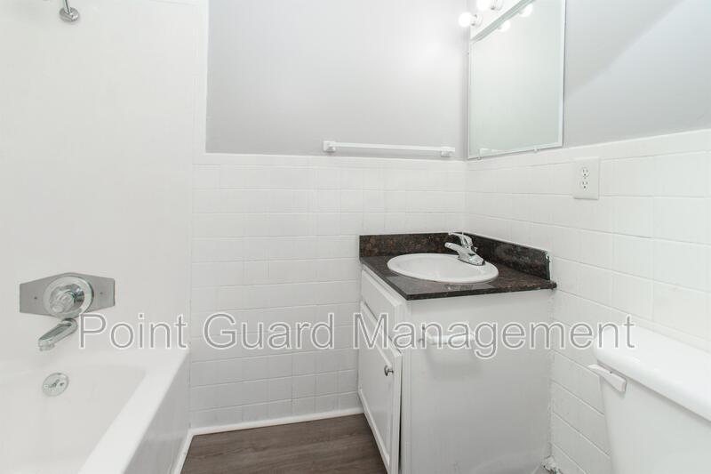 Primary Photo - 2626 W. 9th St. #231