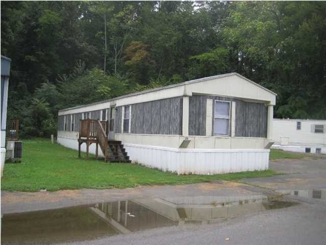 Mobile Home - 599-600 Lee Ave