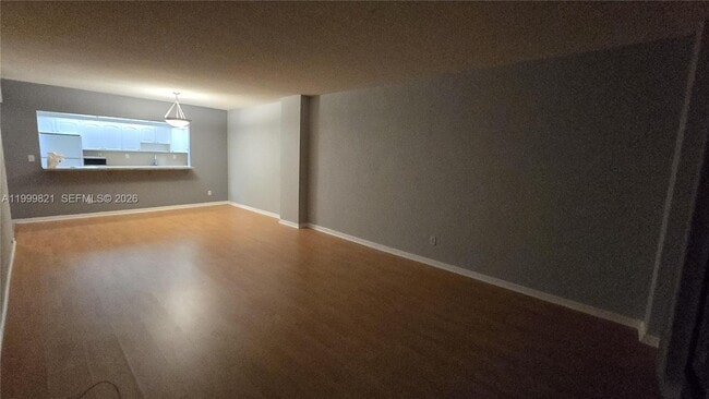 Foto del edificio - 19370 Collins Ave