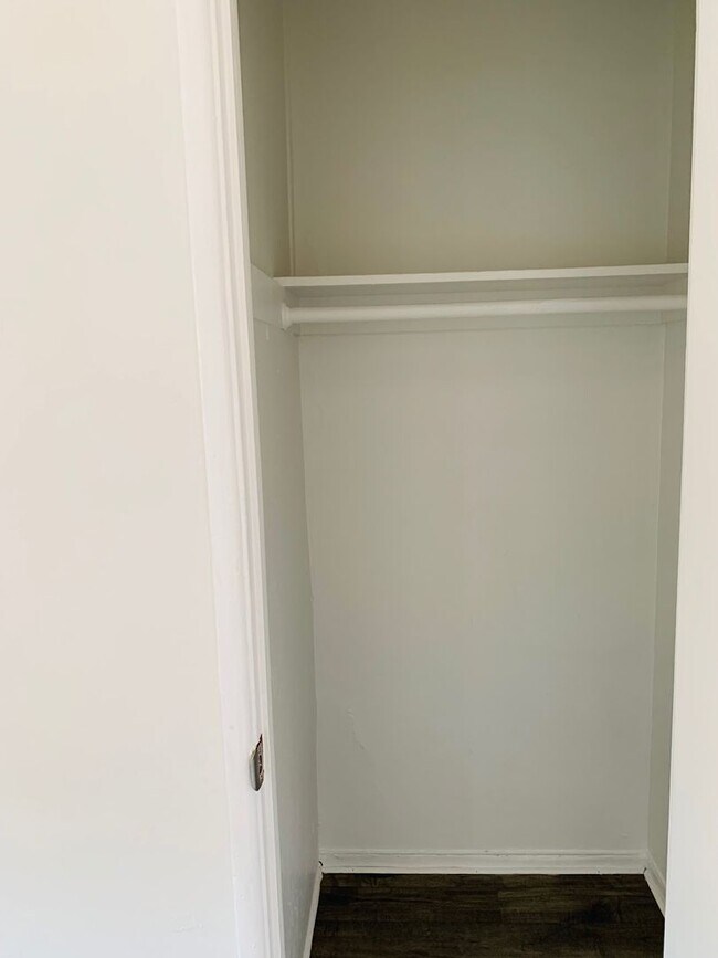 Foto del interior - 917 Centinela Ave