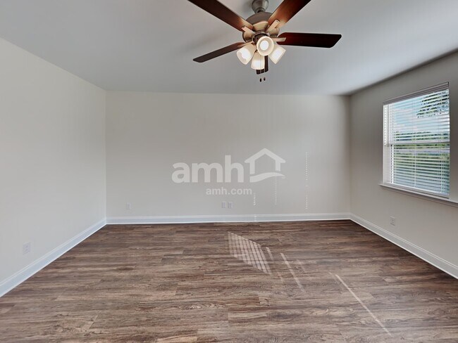 Foto del edificio - 1105 Amberly Wy