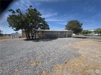 Building Photo - 900 Firebird Cir