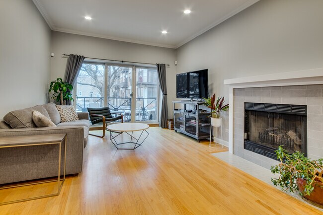 Foto del edificio - 2029 W Saint Paul Ave