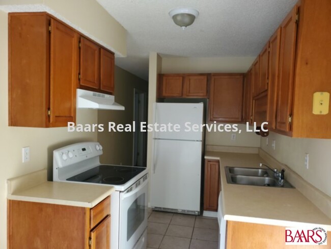 Building Photo - 3334 Pine Forest Rd