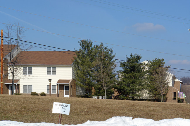 Kelly Court Apartments - Timberhaven Apartments