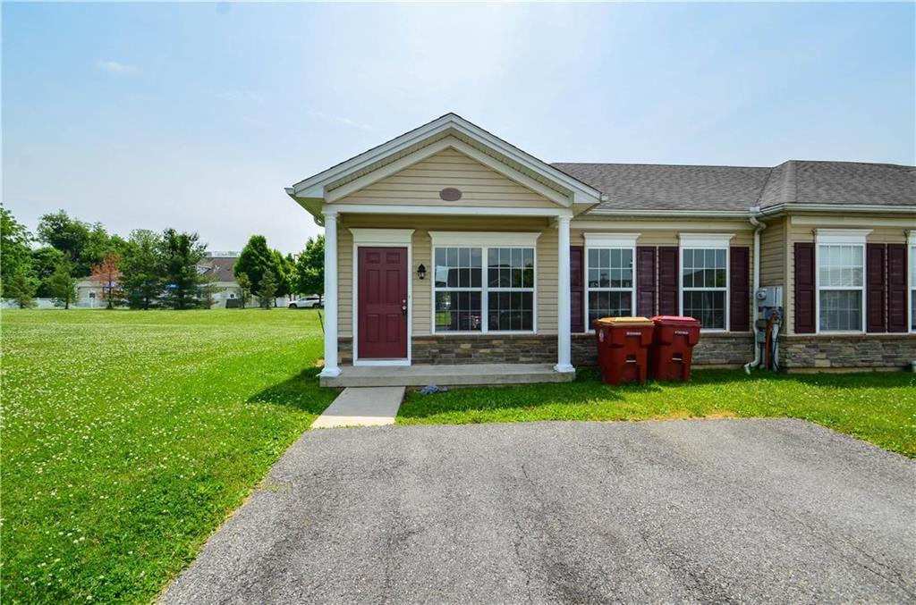222 Huntington Ln, Easton, PA 18040 Townhome Rentals in Easton PA