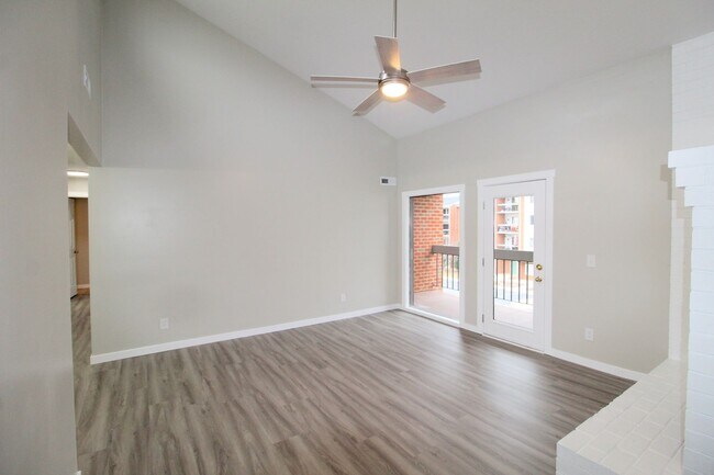 Photo - 1026-12 Blue Ridge Dr Apartment