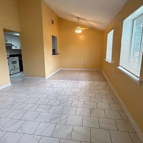 Foto del edificio - 1082 Old S Dr