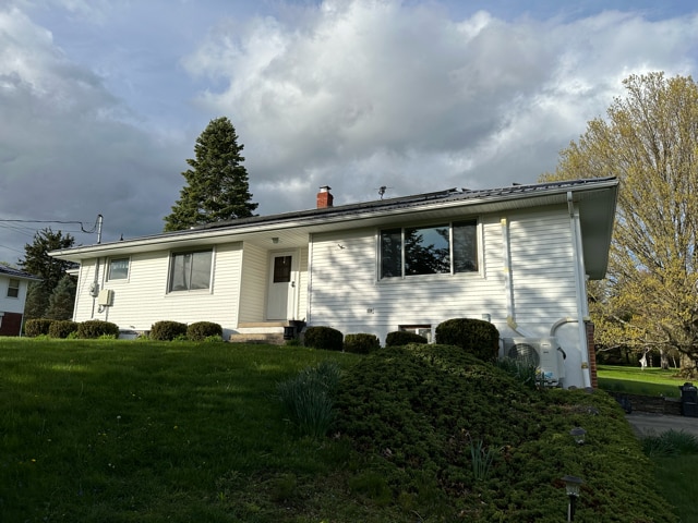 Building Photo - 11 Meadow Dr