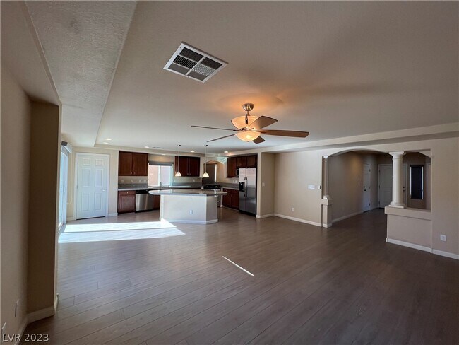 Building Photo - 6703 Bel Canto Ct