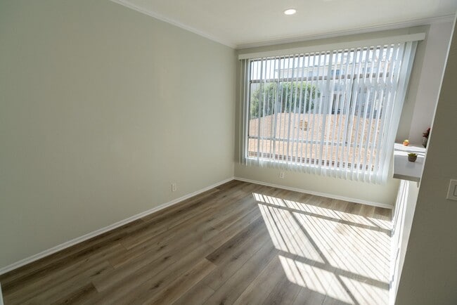 Foto del interior - 14900 Moorpark Street
