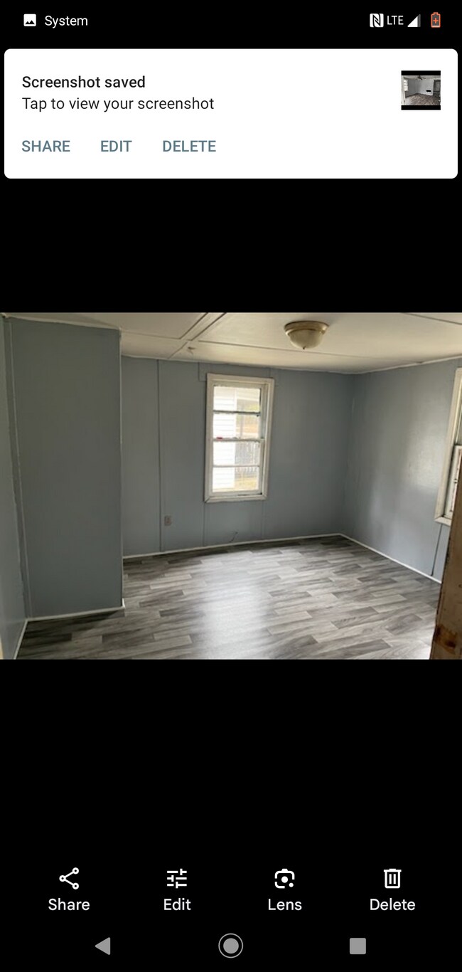 Building Photo - 218 Clyburn St