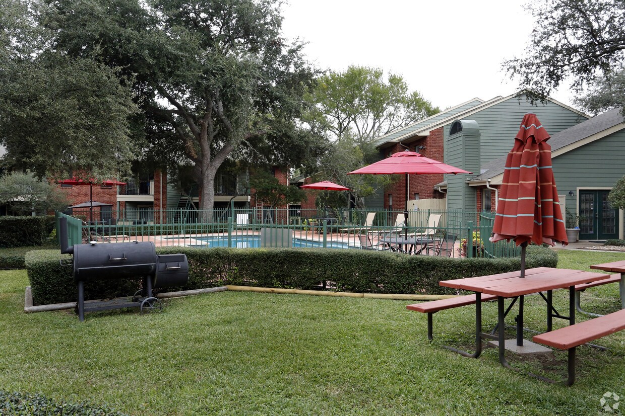 Hidden Timber Apartments in Austin, TX
