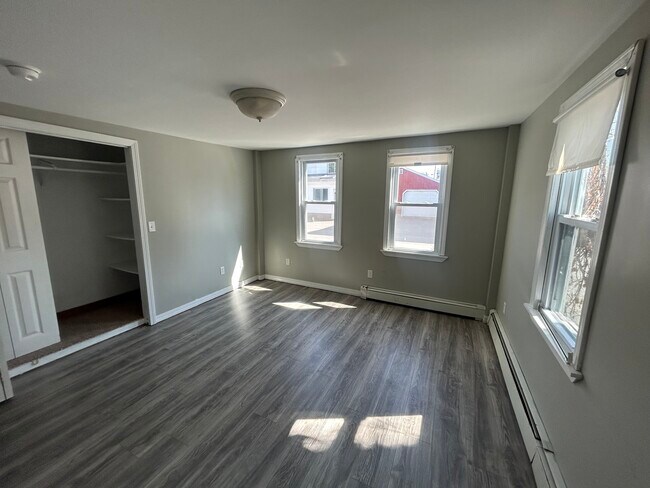 Bedroom 1 - 34 Maple St