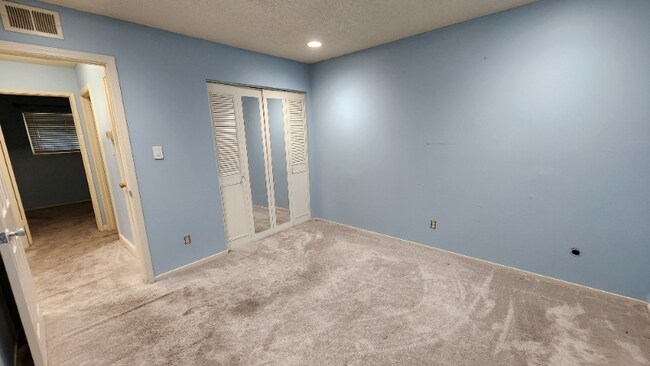 Building Photo - 5513 Judith St