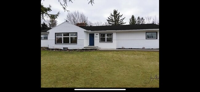 Foto del edificio - 16823 Northview Dr