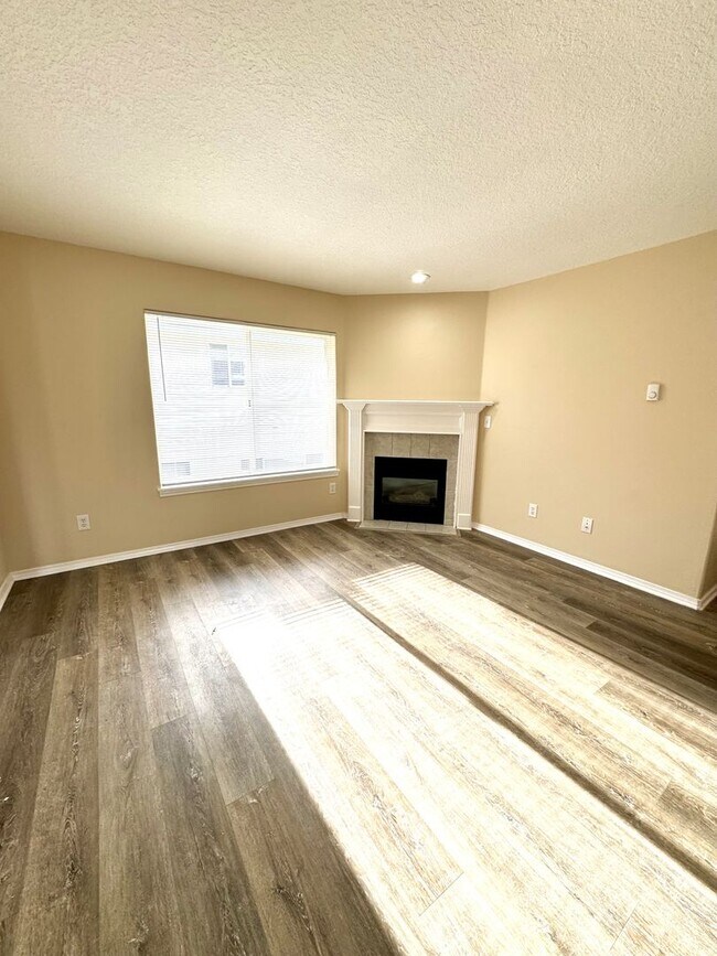 Foto del edificio - 14611 SE Lone Pine Dr