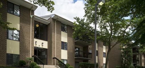 Building Photo - Hickory Hill Apartments