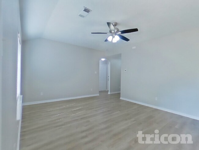 Foto del edificio - 224 Kellyn Ct