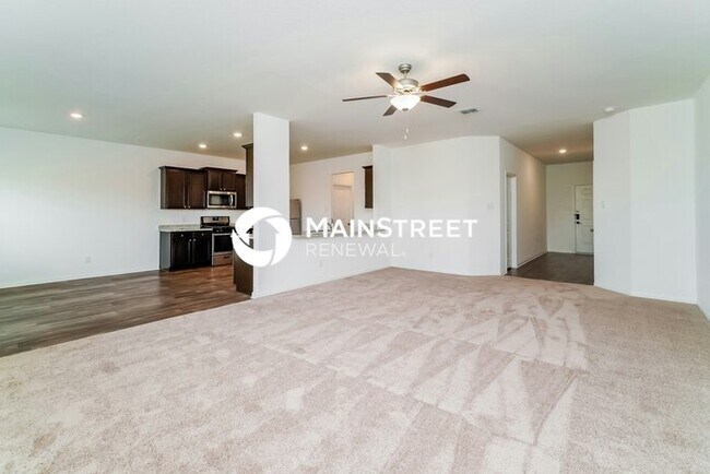 Foto del edificio - 4 Bedroom Pet-Friendly Home in New Braunfe...