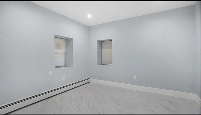 Building Photo - 535 E 70th St