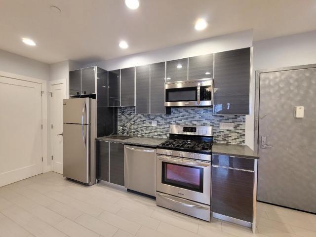 Building Photo - 1 bedroom in ASTORIA NY 11103