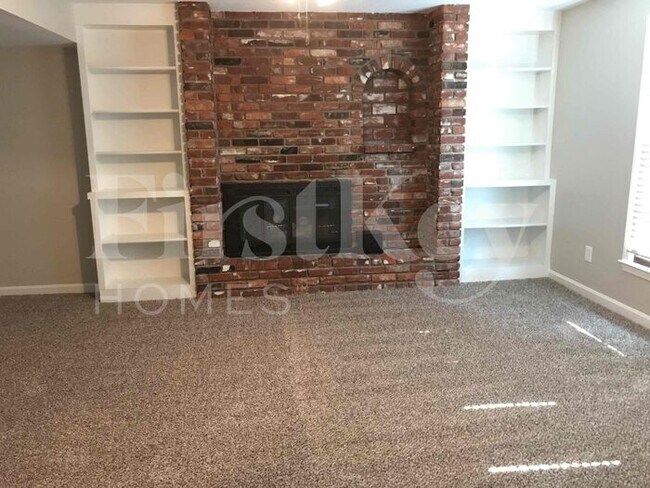 Foto del edificio - 5813 NW Aspen Ln