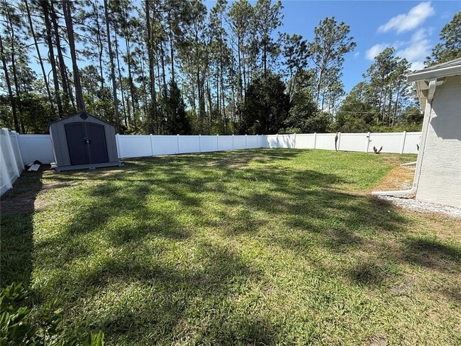 Building Photo - 2 Upland Pl
