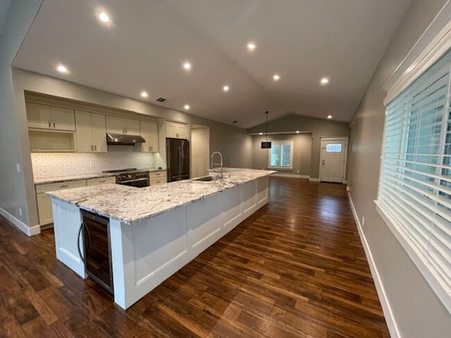 Building Photo - Classic Home with Modern Remodel and Huge Backyard!