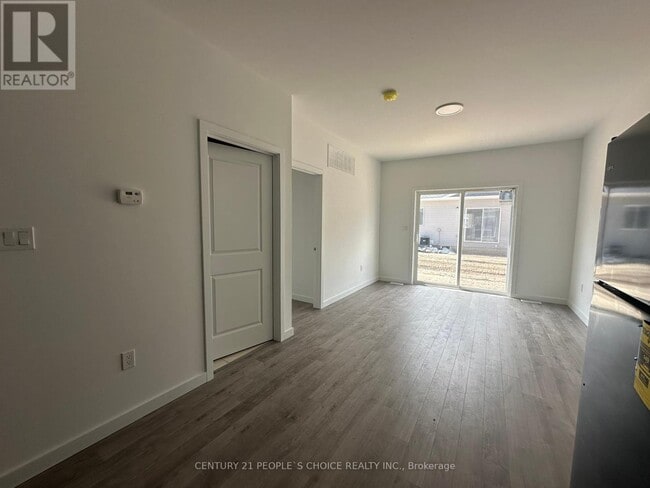 Building Photo - 19 Waterleaf Trl