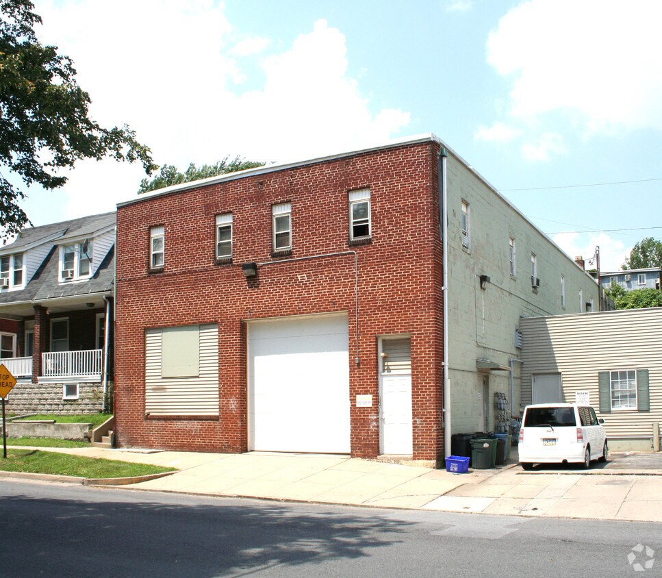 Front View - 2016-2020 Berryhill St