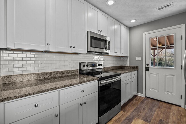 Foto del edificio - Just Listed for Rent in Virginia Beach!